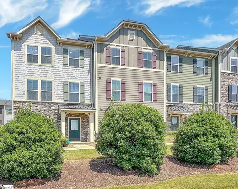 21 Itasca Dr, Greenville, SC 29609