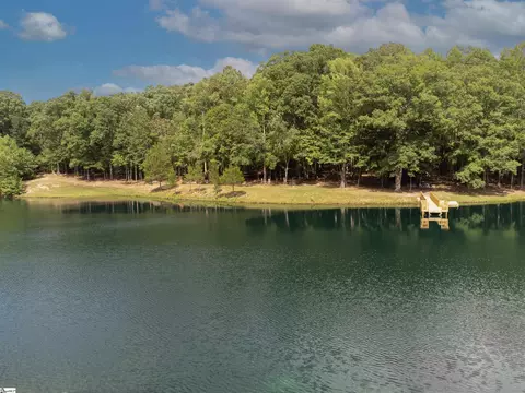 563 Compton Rd, Clinton, SC 29325 photo 3