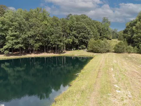 563 Compton Rd, Clinton, SC 29325 photo 8