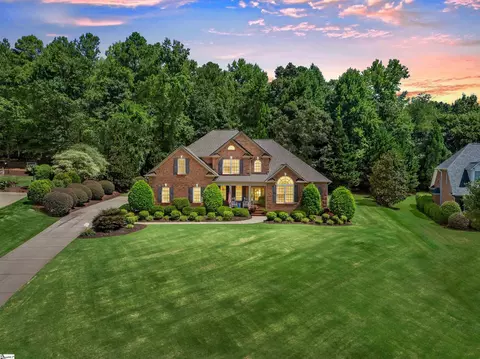223 N Monterey Dr, Moore, SC 29369