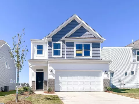 254 Pendergast Rd, Greenville, SC 29605