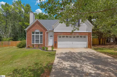 112 Trident Ct, Anderson, SC 29621