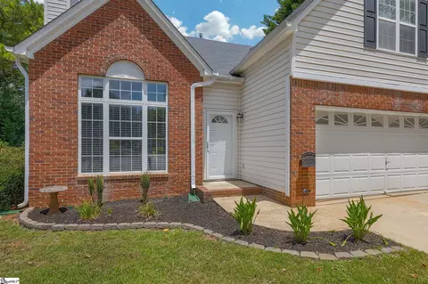 Exterior - 112 Trident Ct, Anderson, SC 29621 photo 4 of 6
