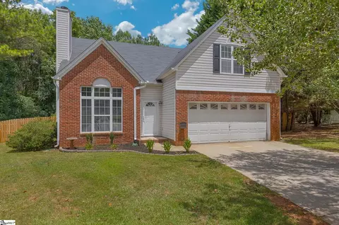 Exterior - 112 Trident Ct, Anderson, SC 29621 photo 3 of 6