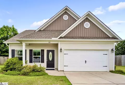 107 Chadmore St, Simpsonville, SC 29680