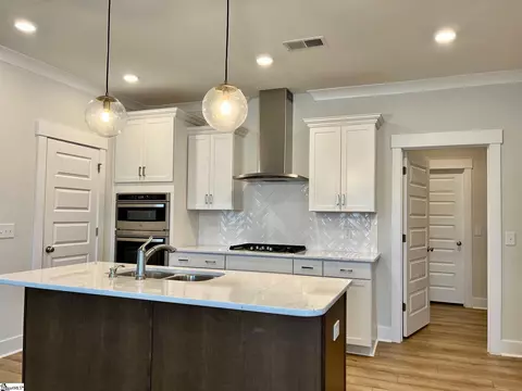 Kitchen - 403 Plumblee Ln, Easley, SC 29642 photo 1 of 5