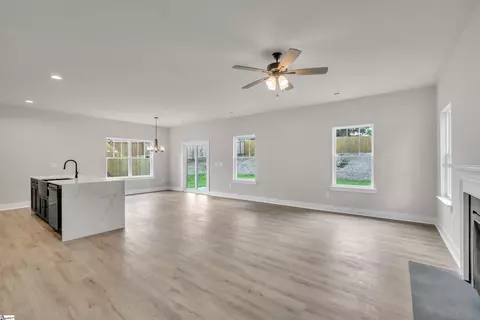 Living - 111 Clayton St, Greer, SC 29650 photo 3 of 5