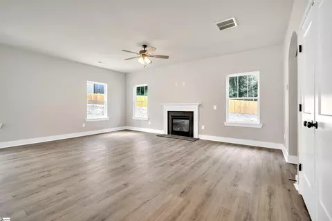 Living - 111 Clayton St, Greer, SC 29650 photo 2 of 5