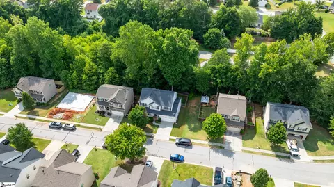 View/Area - 30 Killarney Ln, Greer, SC 29650 photo 2 of 3