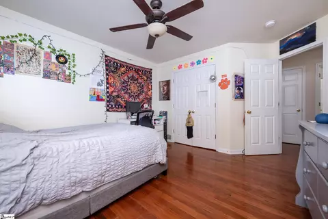 Bedroom - 30 Killarney Ln, Greer, SC 29650 photo 4 of 11