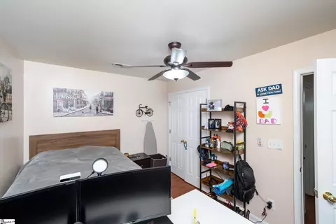 Bedroom - 30 Killarney Ln, Greer, SC 29650 photo 10 of 11