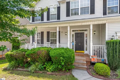 Exterior - 30 Killarney Ln, Greer, SC 29650 photo 2 of 7