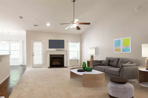 Living - 219 E Pyrenees Dr, Lyman, SC 29365 photo 2 of 4