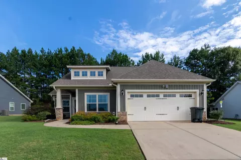 219 E Pyrenees Dr, Lyman, SC 29365