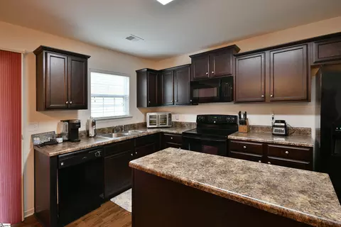 412 Perrysburg Ln, Moore, SC 29369 photo 6