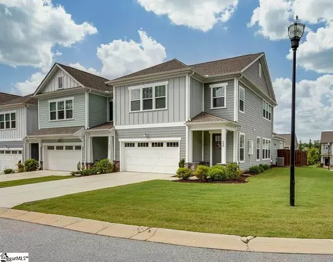 200 Wrightwood Ln, Greer, SC 29650