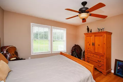 Bedroom - 196 Stoddard Rd, Pelzer, SC 29669 photo 2 of 9