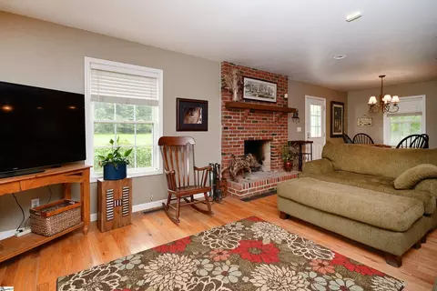 Living - 196 Stoddard Rd, Pelzer, SC 29669 photo 1 of 3