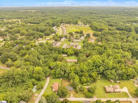View/Area - 32 Park St, Pelzer, SC 29669 photo 3 of 6