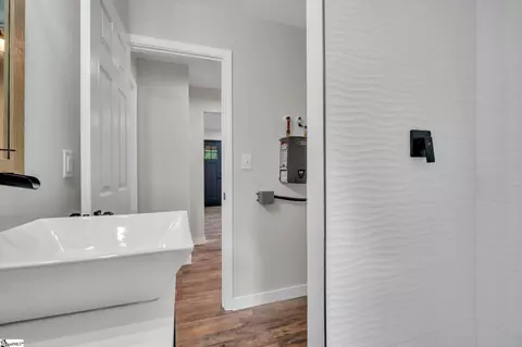 Bath - 32 Park St, Pelzer, SC 29669 photo 1 of 2