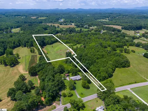 11811 Old White Horse Rd, Travelers Rest, SC 29690