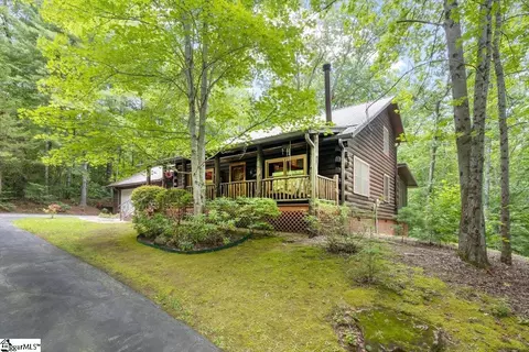 105 Hunters Rdg, Pickens, SC 29671