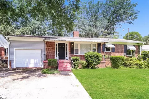 4 Maudie St, Greenville, SC 29605