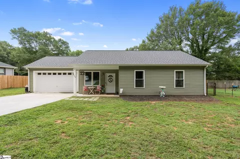 124 Mattison Dr, Williamston, SC 29697 photo 1