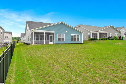 4 Townsend Ave, Greer, SC 29651 photo 34