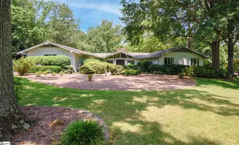 521 Huntington Rd, Greenville, SC 29615