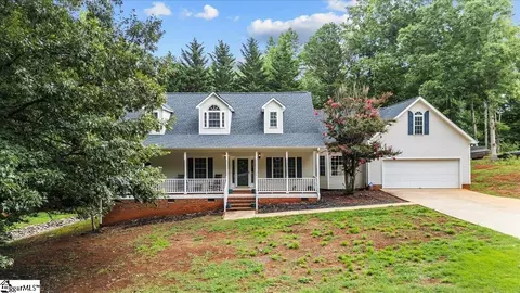 103 Taxiway Ave, Easley, SC 29640