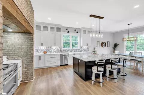 Kitchen - 404 Spearman Rd, Williamston, SC 29697 photo 3 of 3