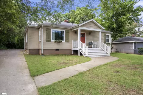19 Balsam Dr, Greenville, SC 29607