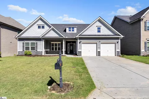 59 Grand River Ln, Simpsonville, SC 29680