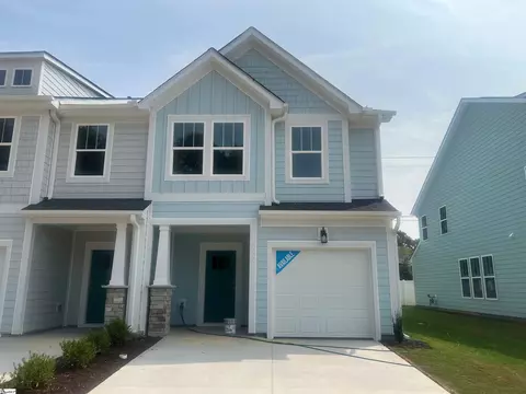 212 Curhill Ln, Simpsonville, SC 29681
