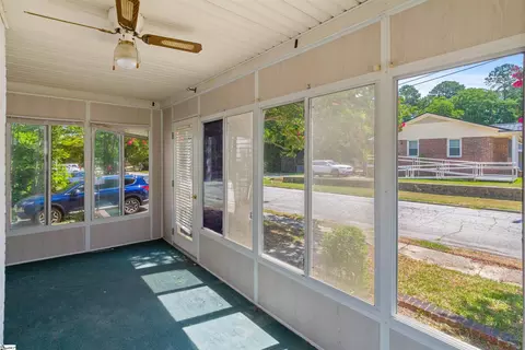 313 E Florida St, Clinton, SC 29325 photo 20