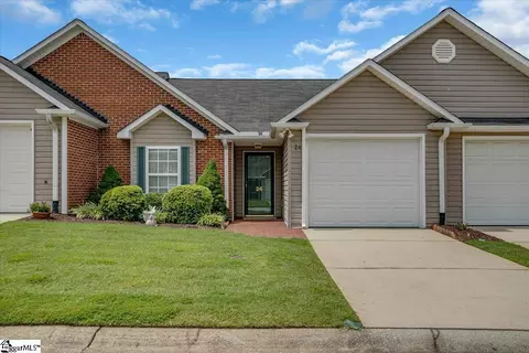 24 Magnolia Crest Dr, Simpsonville, SC 29681