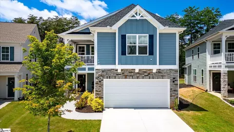 38 Tyrian Dr, Greenville, SC 29607