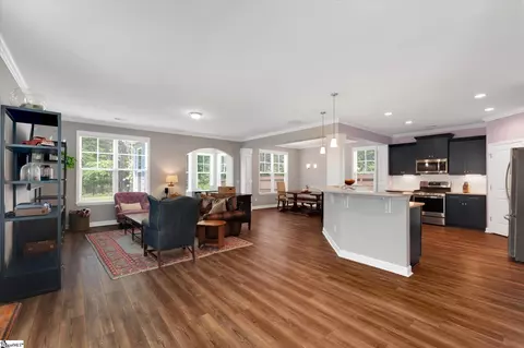 38 Tyrian Dr, Greenville, SC 29607 photo 7