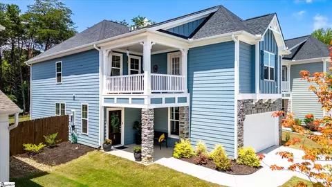 38 Tyrian Dr, Greenville, SC 29607 photo 3