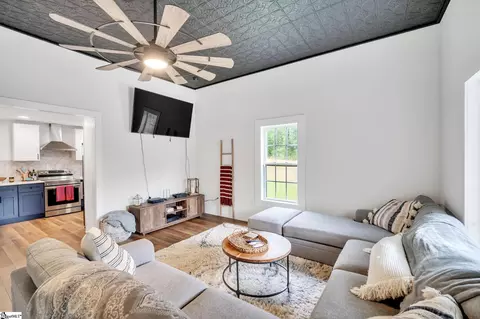 203 Front St, Easley, SC 29640 photo 3
