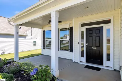 288 Shale Dr, Easley, SC 29642 photo 2