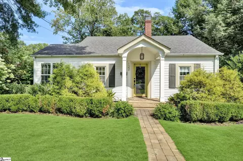 122 Parkwood Dr, Greenville, SC 29609