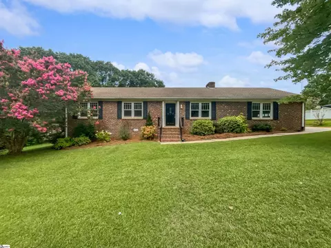 110 Holly Cir, Lyman, SC 29365