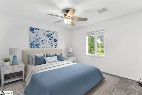 Bedroom - 102 Stratford Rd, Moore, SC 29369 photo 3 of 5