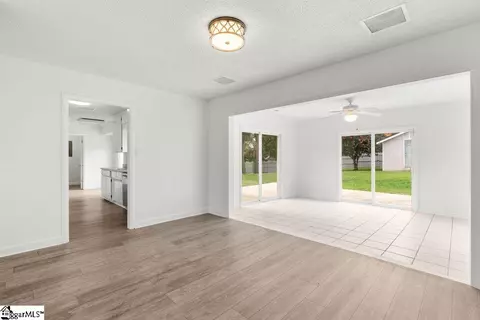 Other - 102 Stratford Rd, Moore, SC 29369 photo 1 of 10