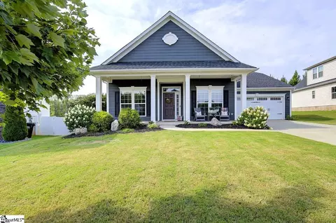 12 Mohegan Way, Greenville, SC 29607