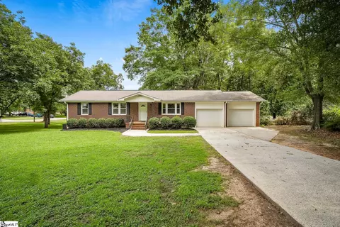 103 Byron St, Williamston, SC 29697