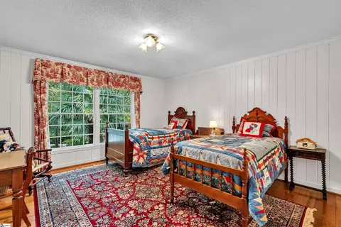 Bedroom - 109 Mountain View Dr, Easley, SC 29640 photo 2 of 3