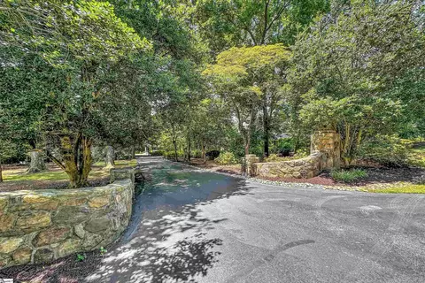 Exterior - 109 Mountain View Dr, Easley, SC 29640 photo 3 of 14